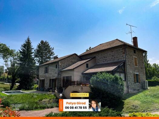 Maison à vendre 510 000 € 8 pièces 4 chambres 259 m² 4 595 m² de terrain Trambly 71520