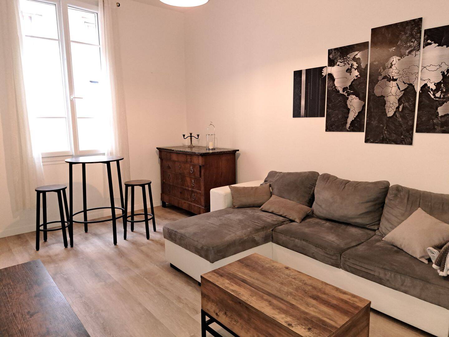 Appartement 2 pièces 44 m² · à Versailles · 43,5 m² · 1 280 €