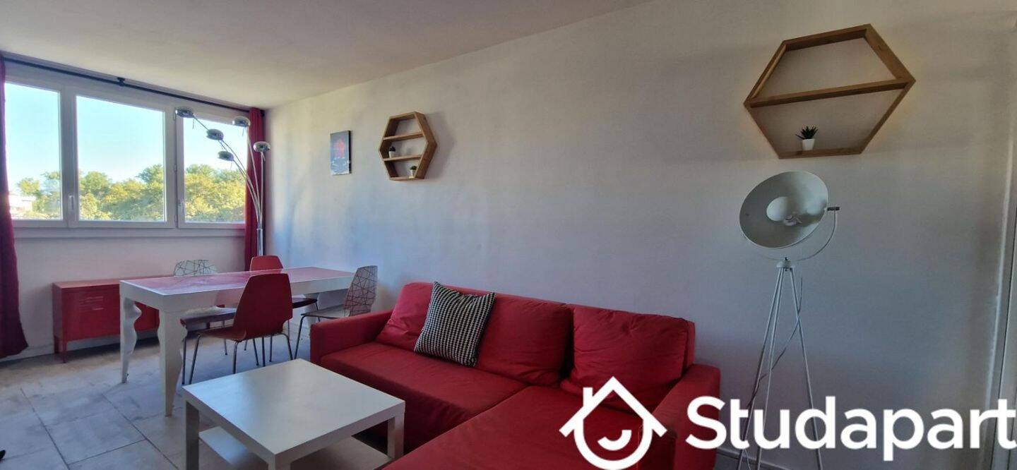 1 pièce 10 m² · à Mérignac · 10 m² · 500 €/mois