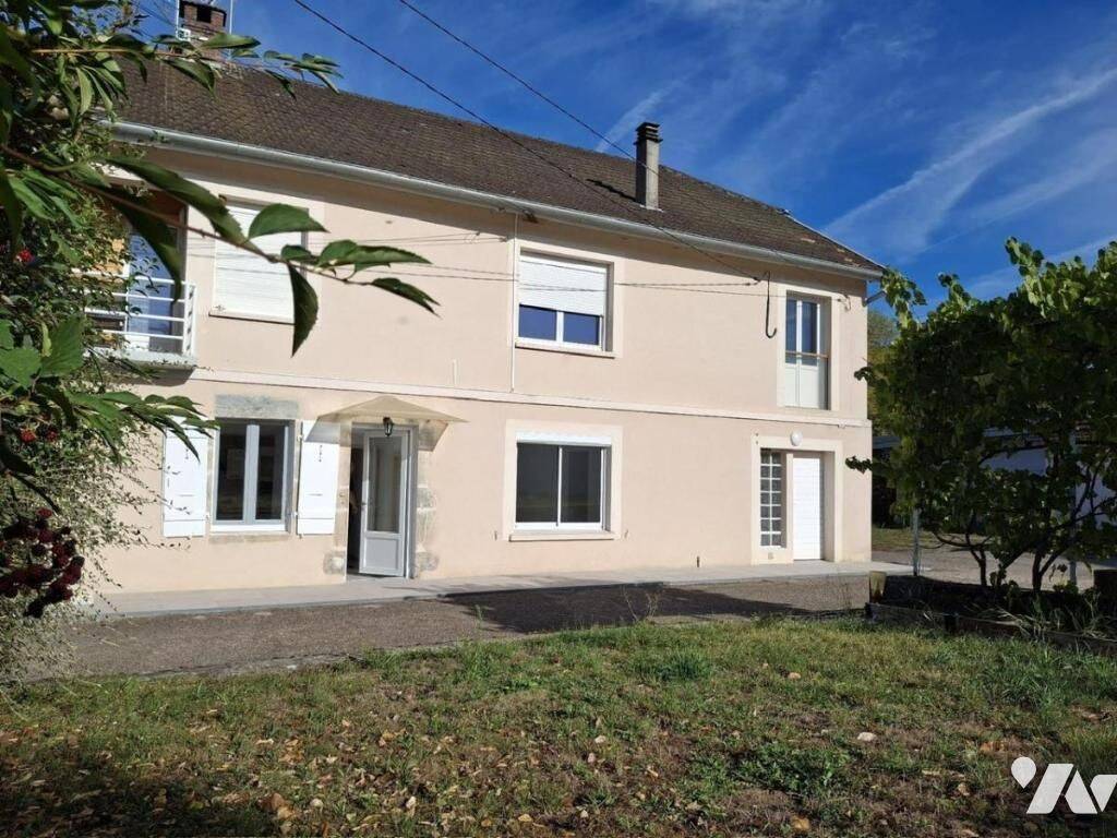 Appartement 4 pièces 90 m² · à Vaudrey · 90 m² · 730 €/mois