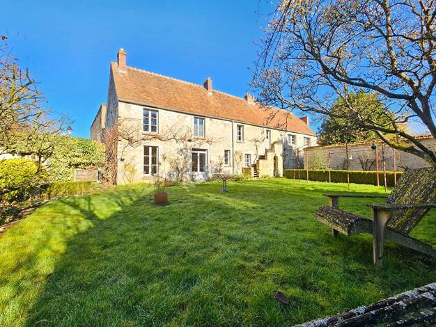 Maison à vendre 525 000 € 7 pièces 4 chambres 216 m² 832 m² de terrain Marines 95640