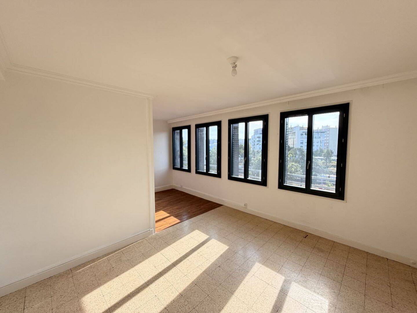 Appartement 3 pièces 62 m² · à Lyon 7ème Arrondissement · 62 m² · 884 €