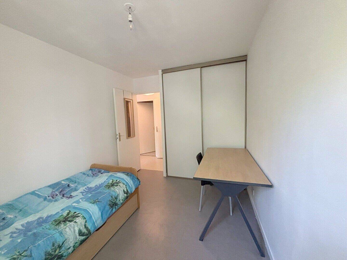 Appartement 3 pièces à louer Non Meublé (meubles à disposition) — 4