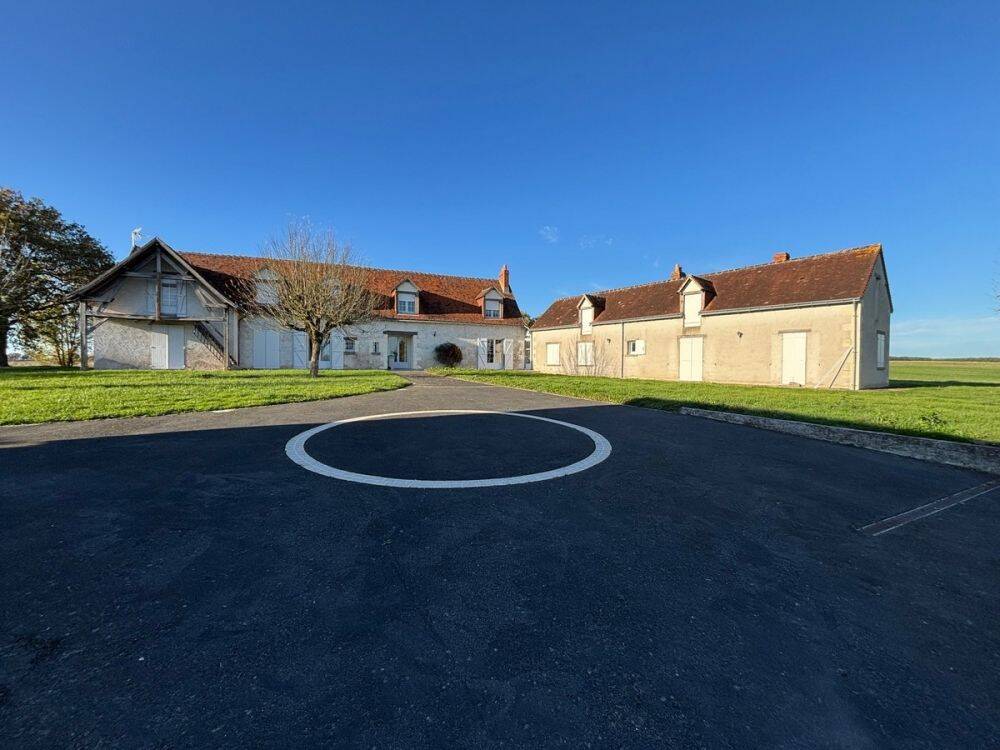 Maison 7 pièces 317 m² · à Saint-Jean-Saint-Germain · 317 m² · 416 001 €