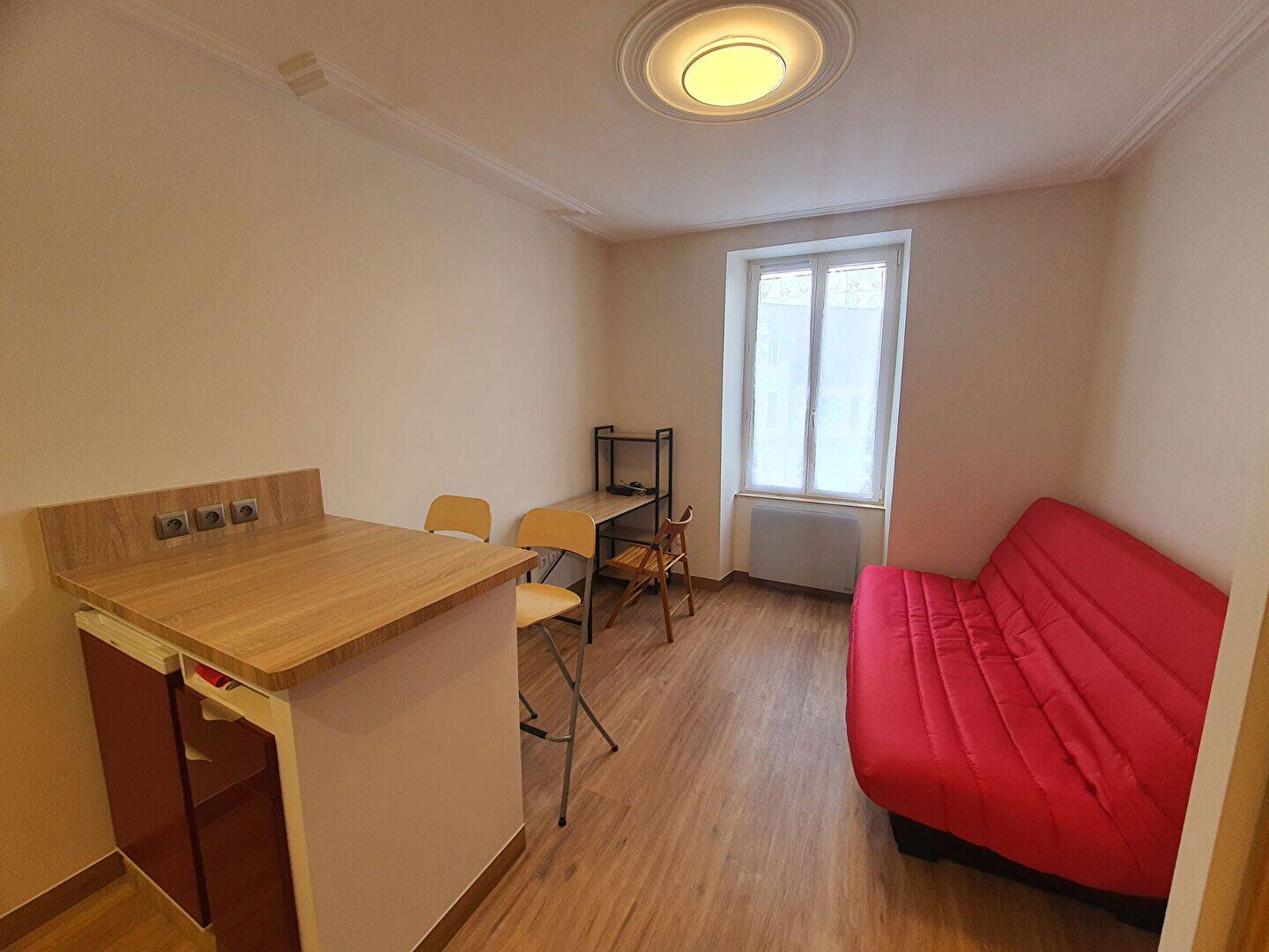 Appartement 1 pièce 19 m² · à Châteauroux · 18,9 m² · 378 €