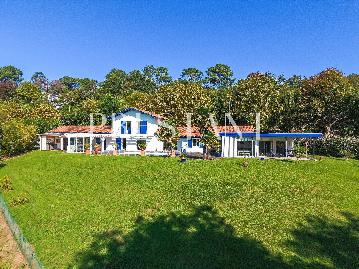 Maison 9 pièces 290 m² · à Bidart · 290 m² · 1 760 000 €