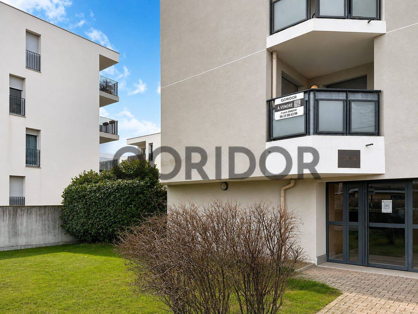 Appartement 3 pièces 64 m² · à Meyzieu · 63,8 m² · 220 000 €