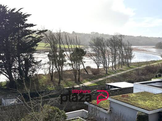 Maison de plain-pied à vendre 265 000 € 7 pièces 4 chambres 120 m² 349 m² de terrain Pont-Croix 29790