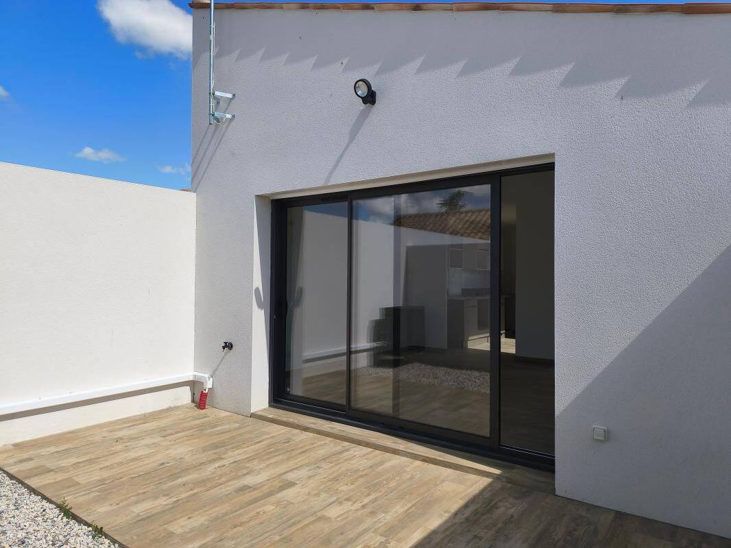 Maison 4 pièces 84 m² · à Saint-Sauveur-d'Aunis · 84 m² · 242 000 €