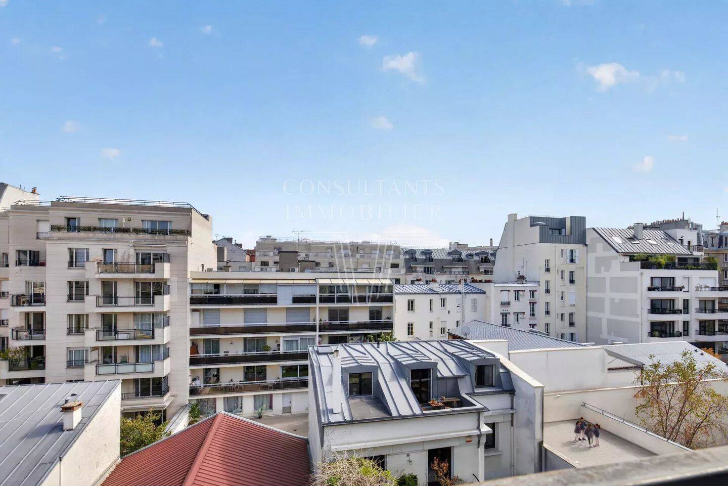 Appartement 2 pièces 32 m² · à Levallois-Perret · 32 m² · 330 000 €