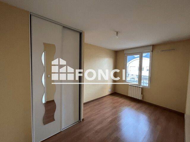 Appartement 2 pièces 45 m² · à Saint-Martin-d'Hères · 45 m² · 592 €