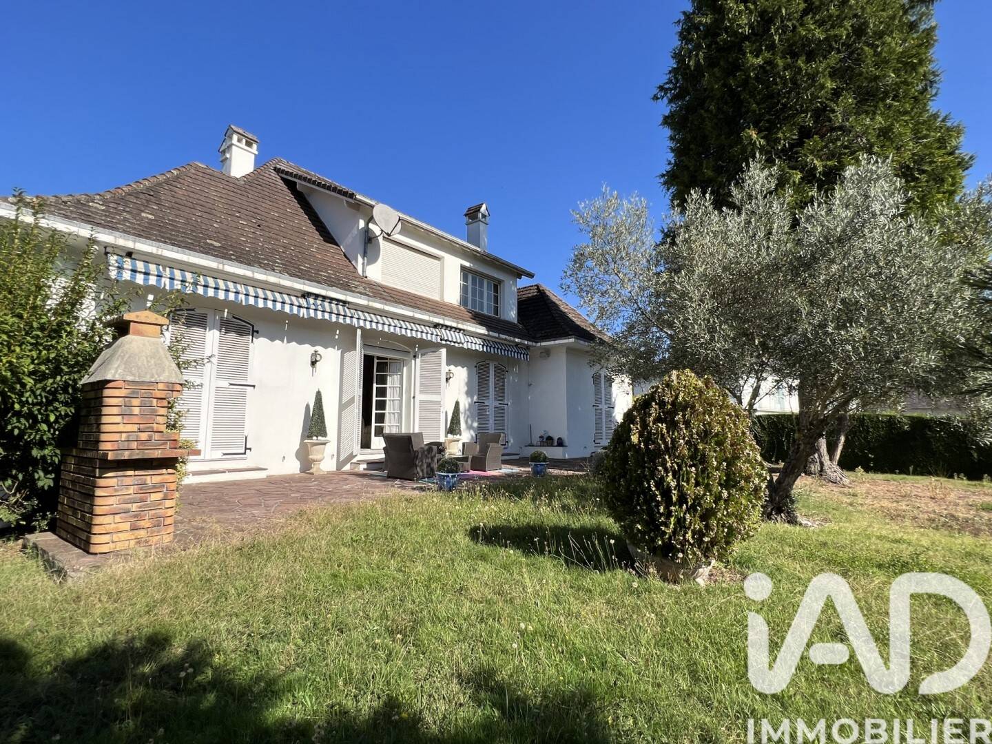 Maison 7 pièces 280 m² · à Lourdes · 280 m² · 255 000 €