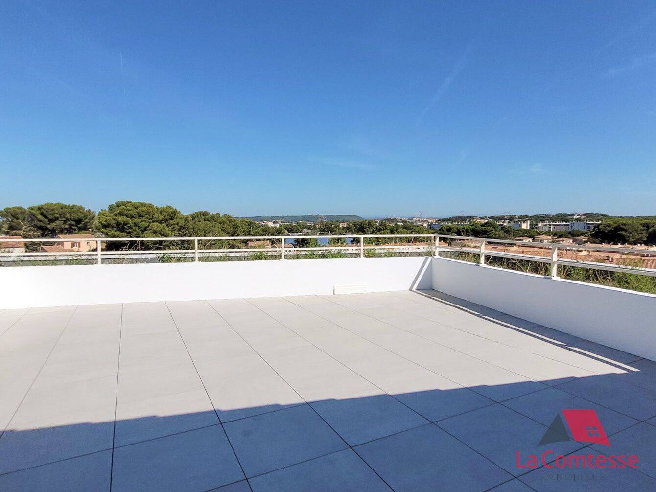 Appartement 4 pièces 94 m² · à Istres · 94 m² · 1 201 €/mois