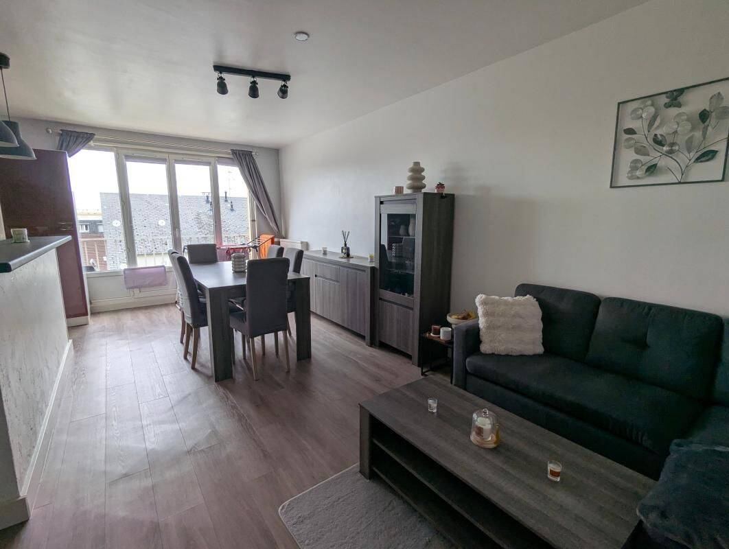 Appartement 3 pièces 58 m² · à Ifs · 57,6 m² · 870 €