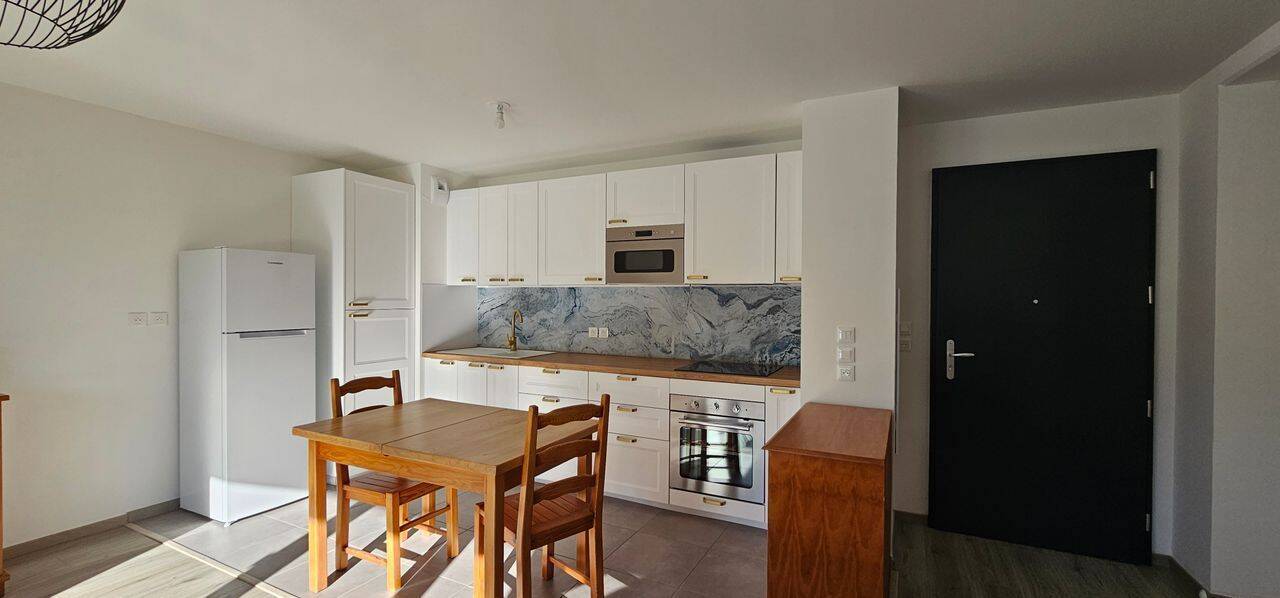 Appartement 2 pièces 45 m² · à Le Ban-Saint-Martin · 45 m² · 830 €/mois