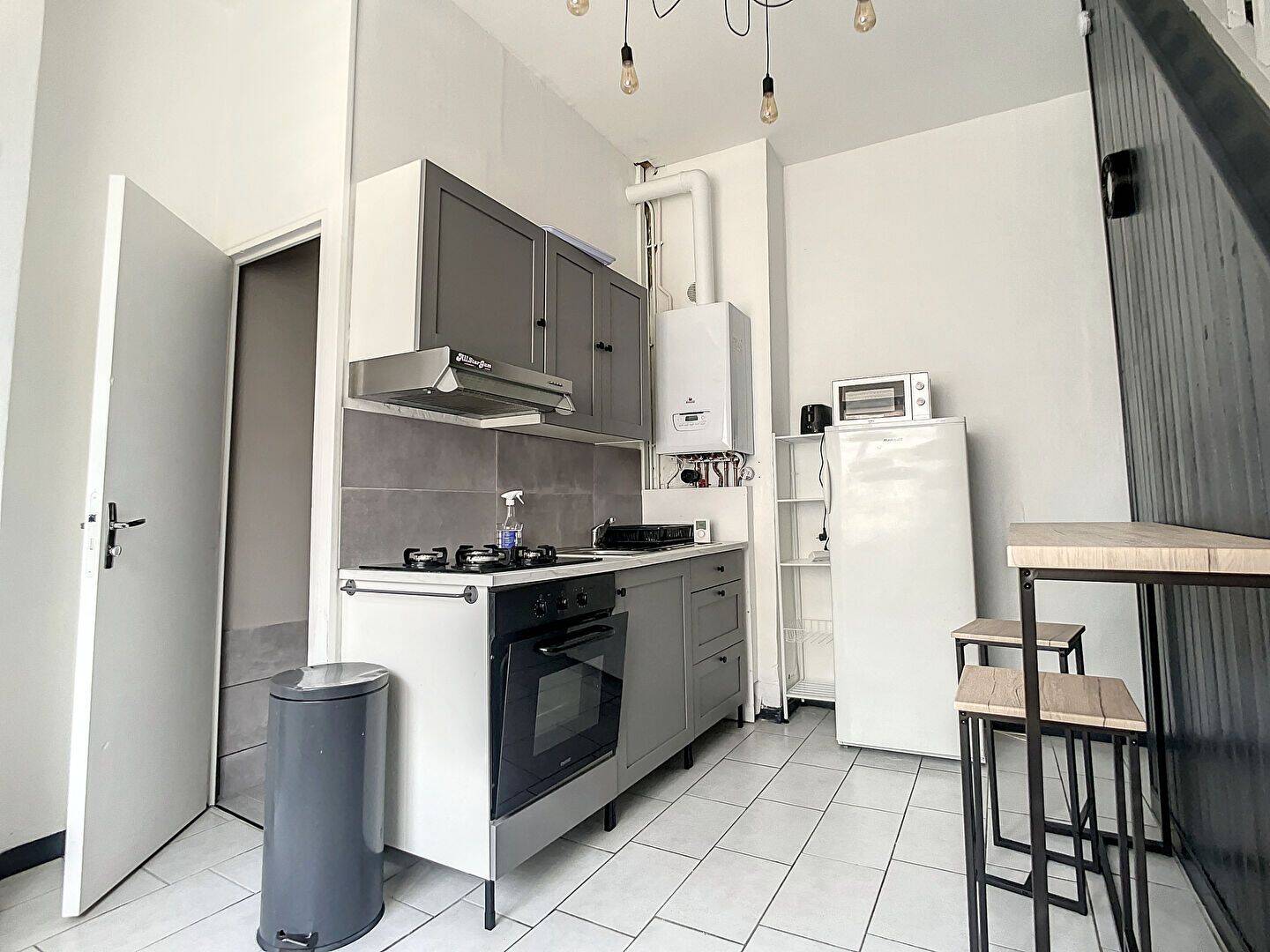 Maison 3 pièces 50 m² · à Lille · 49,6 m² · 645 €