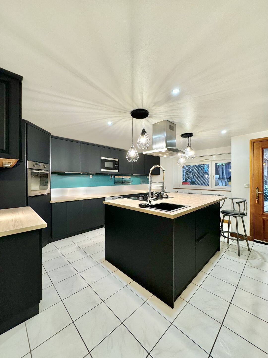 Maison 8 pièces 250 m² · à Laneuveville-Devant-Nancy · 250 m² · 279 000 €
