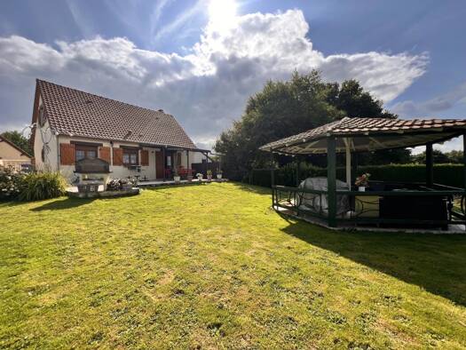 Maison à vendre 235 000 € 5 pièces 3 chambres 90 m² 1 000 m² de terrain Rocquemont 76680