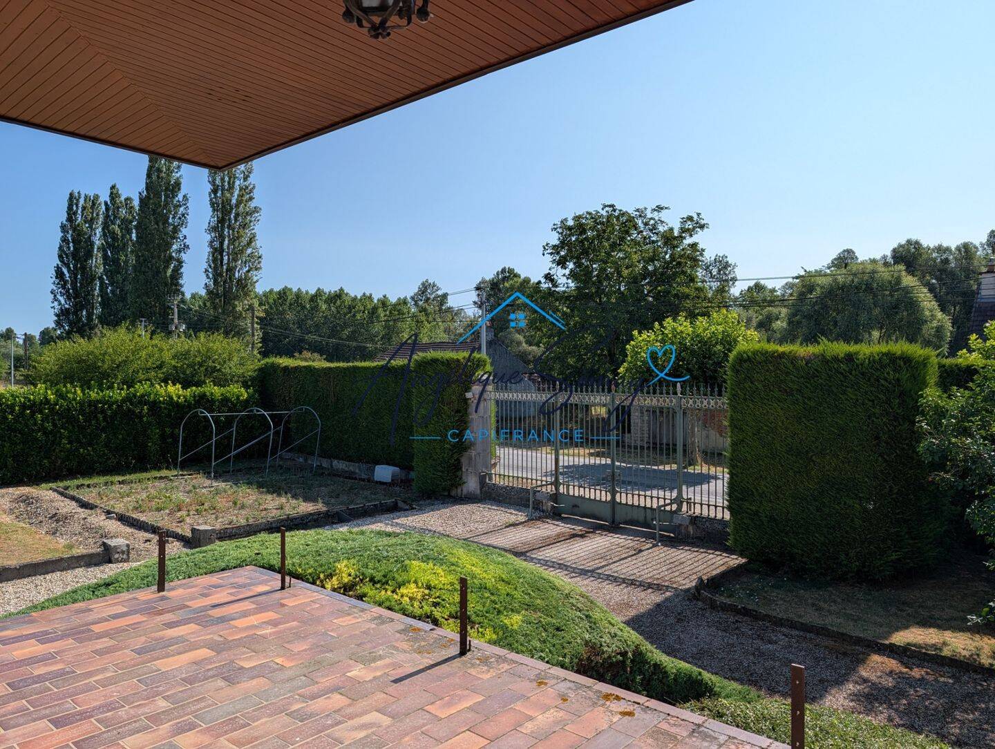 Maison 5 pièces 200 m² · à Lays-sur-le-Doubs · 200 m² · 298 000 €