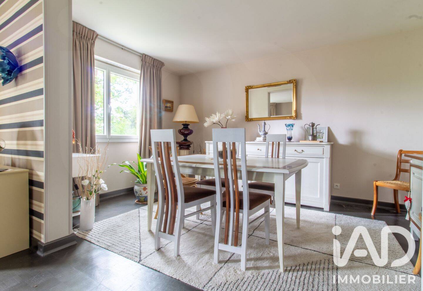 Appartement 5 pièces 103 m² · à Saint-Jean-de-Braye · 103 m² · 220 000 €