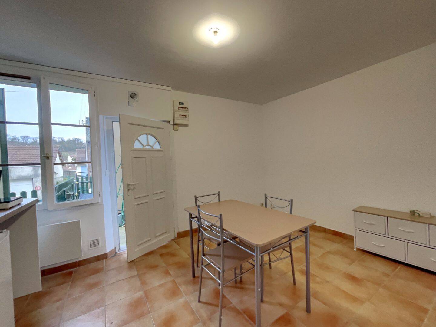 Appartement 1 pièce 27 m² · à Méru · 26,7 m² · 635 €/mois