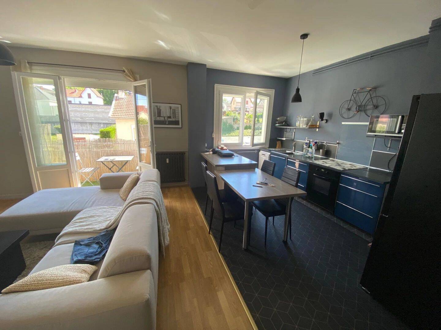 Appartement 1 pièce 64 m² · à Montceau-les-Mines · 64,1 m² · 655 €/mois
