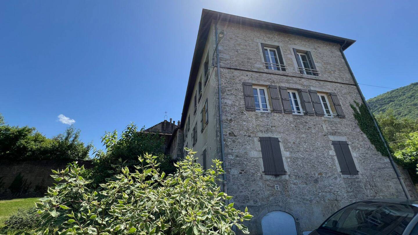 Appartement 4 pièces 67 m² · à Peyrieu · 67 m² · 526 €/mois