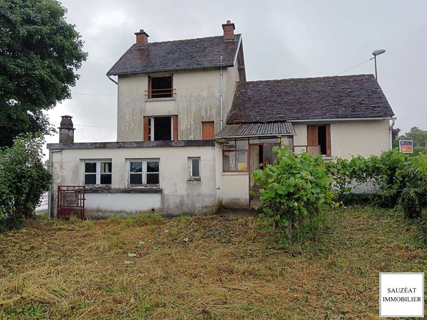 Appartement 4 pièces 64 m² · à Saint-Yrieix-la-Perche · 64 m² · 39 900 €
