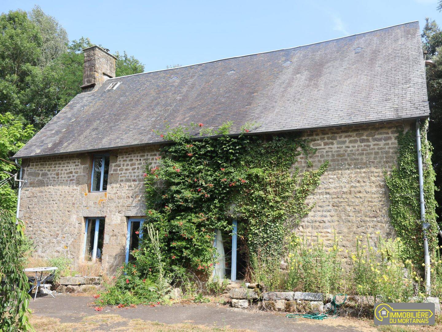 Maison 5 pièces 138 m² · à Sourdeval · 138 m² · 86 500 €