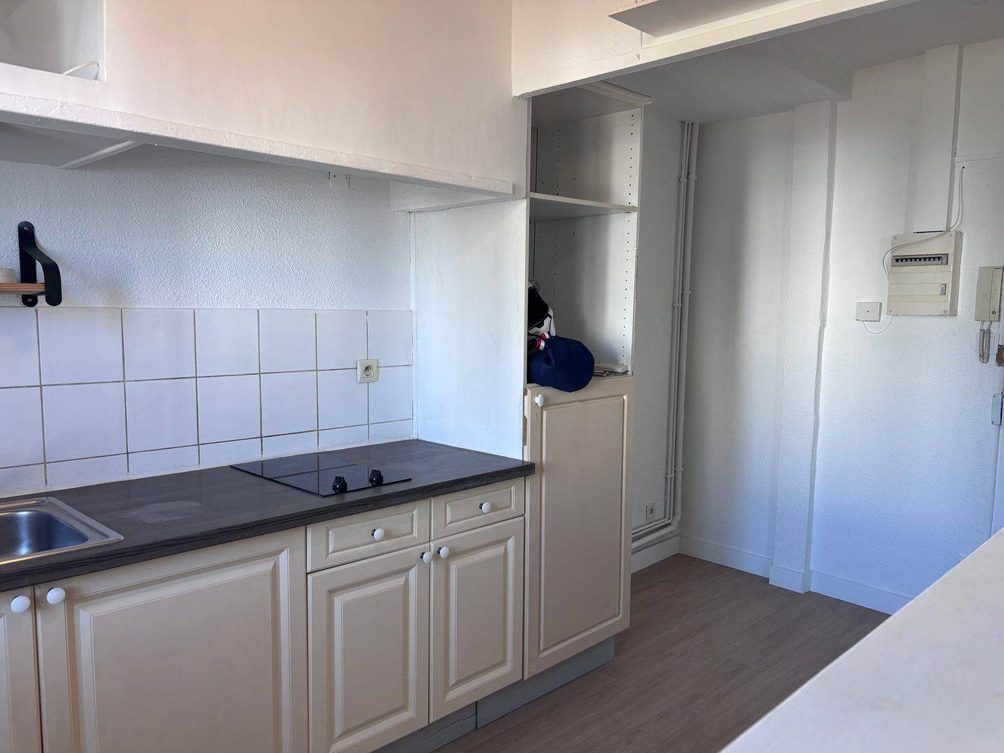Appartement 2 pièces 33 m² · à Marseille 3ème Arrondissement · 33,1 m² · 640 €/mois