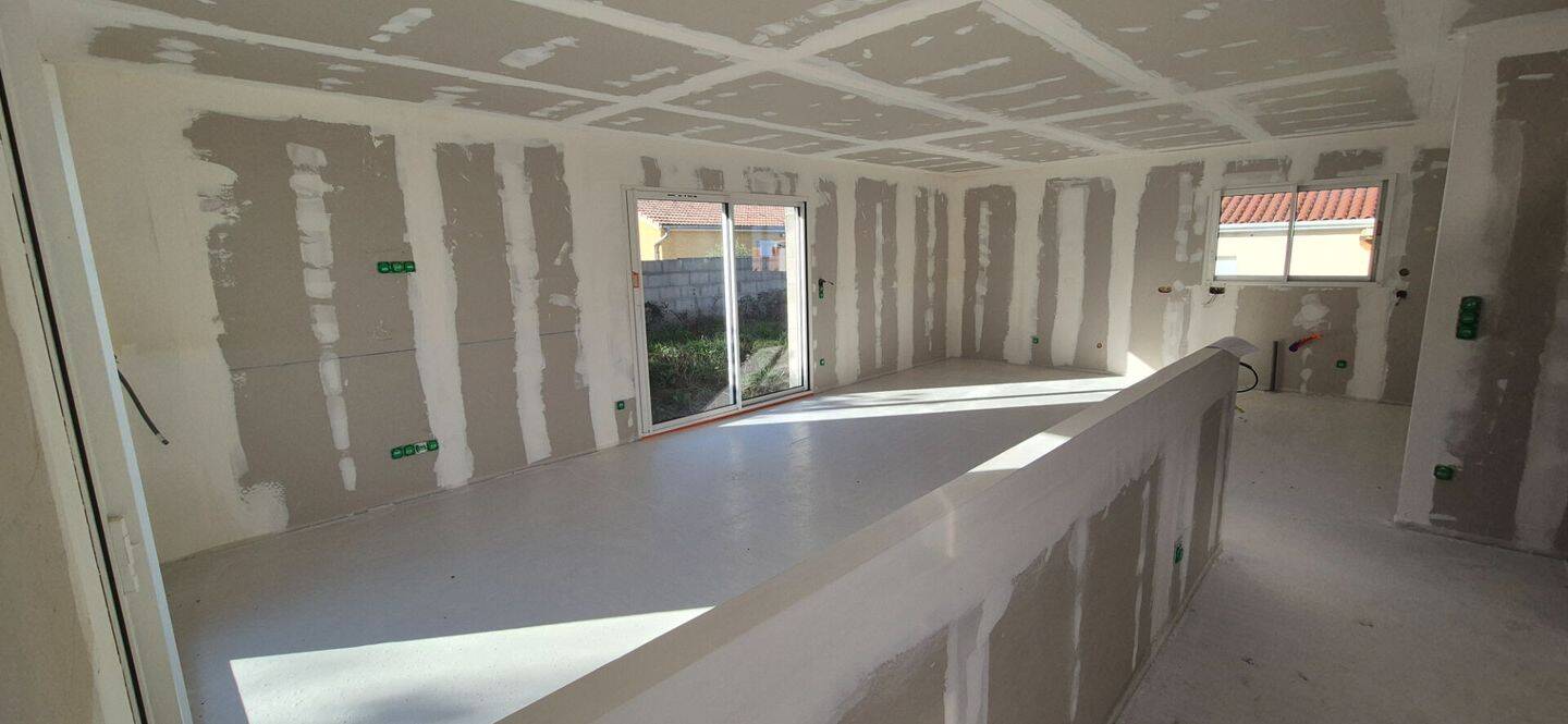Maison 4 pièces 95 m² · à Charnas · 95 m² · 250 000 €