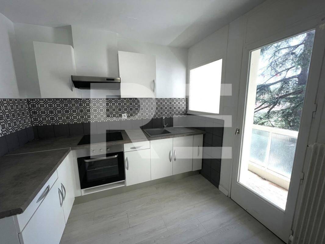 Appartement 3 pièces 67 m² · à Nîmes · 67 m² · 125 000 €