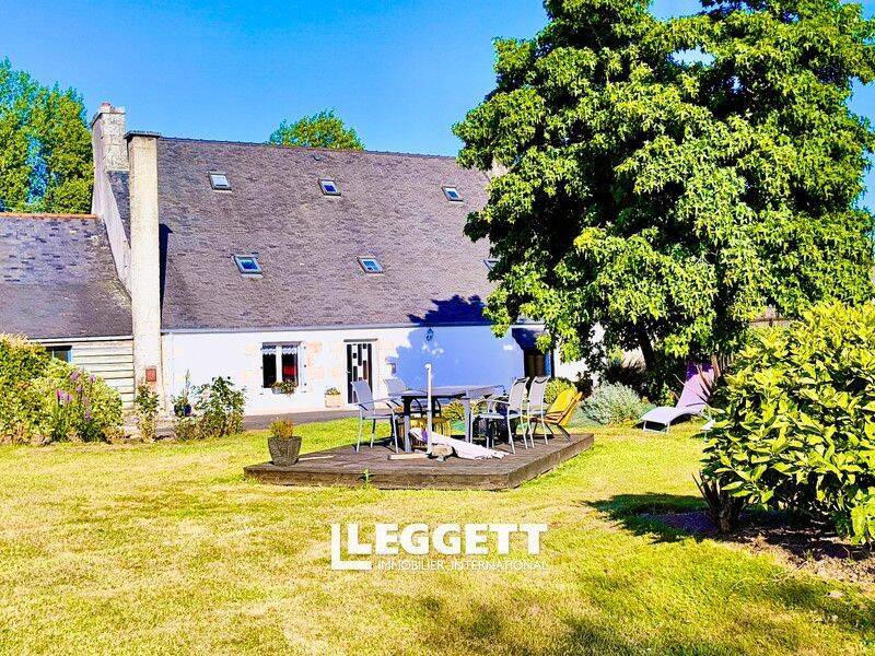Maison 7 pièces 324 m² · à Loguivy-Plougras · 324 m² · 389 000 €