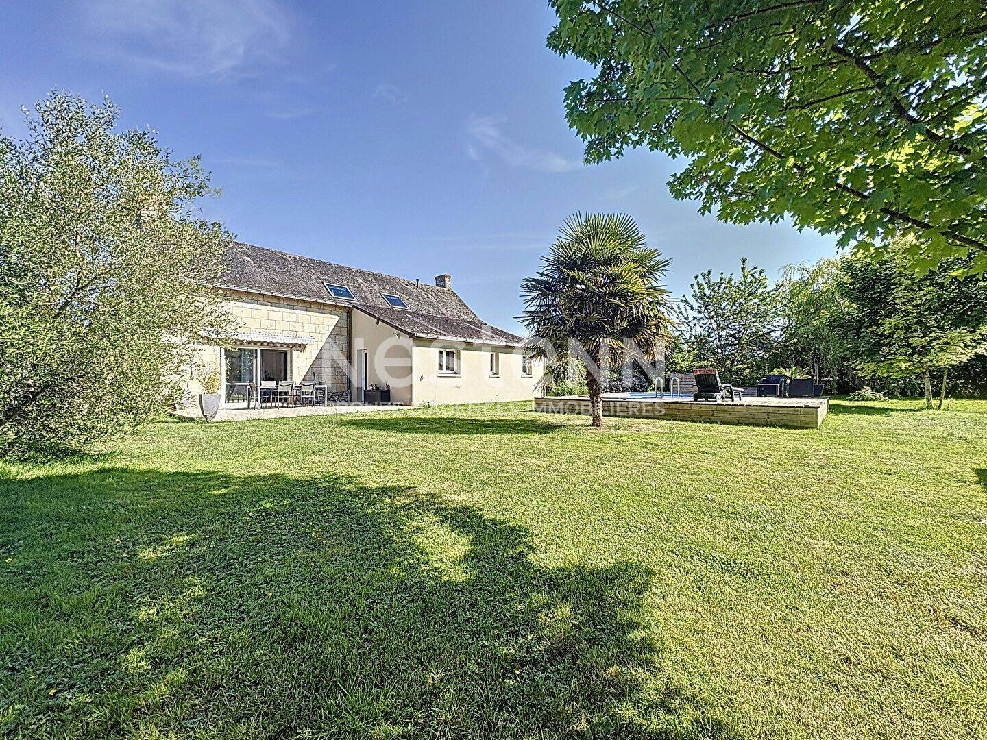 Maison 7 pièces 132 m² · à Gennes-Val-de-Loire · 132 m² · 336 700 €