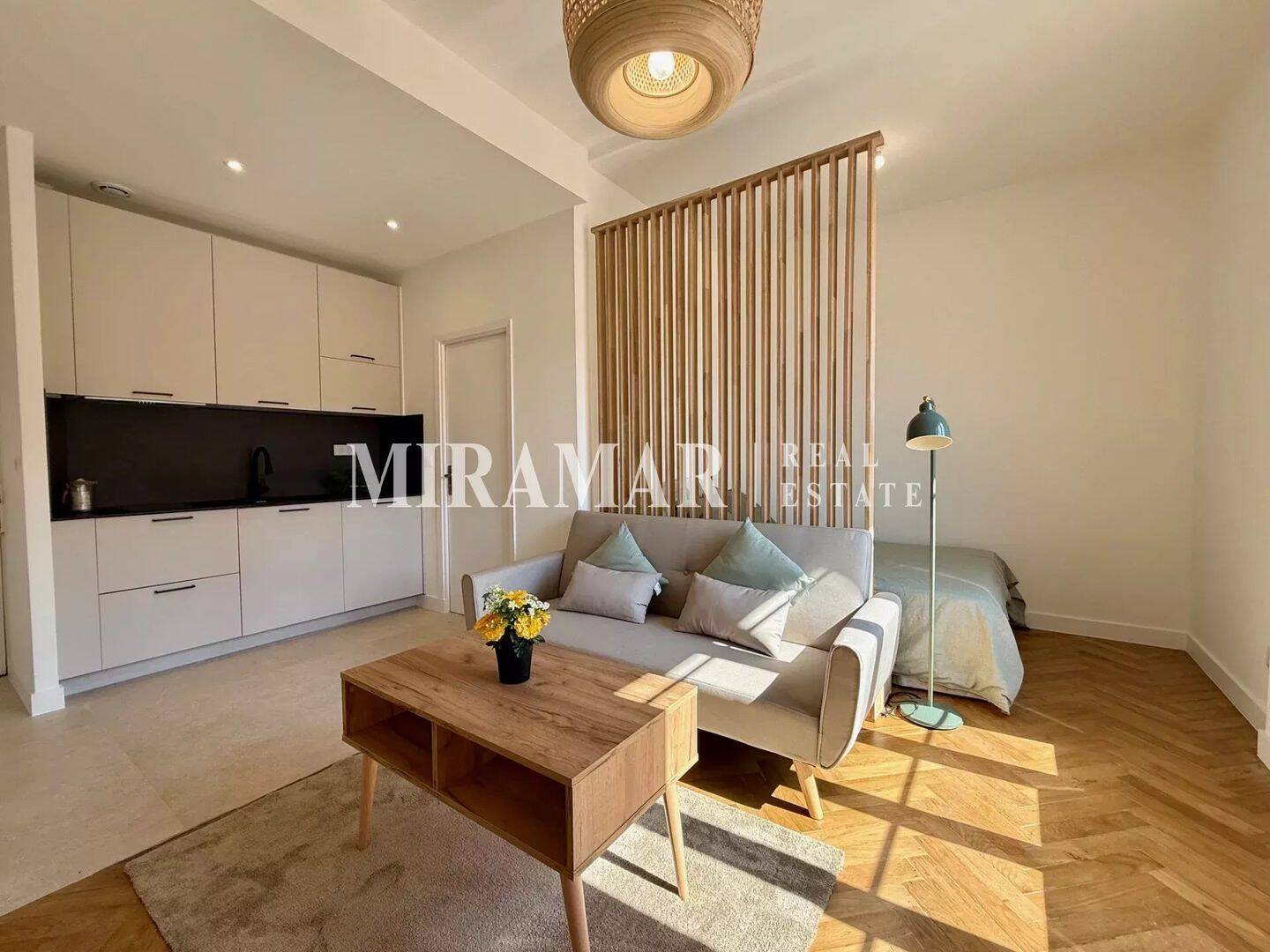 Appartement 1 pièce 27 m² · à Nice · 26,6 m² · 244 000 €