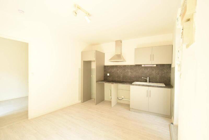 Appartement 2 pièces 33 m² · à Mâcon · 32,8 m² · 385 €/mois