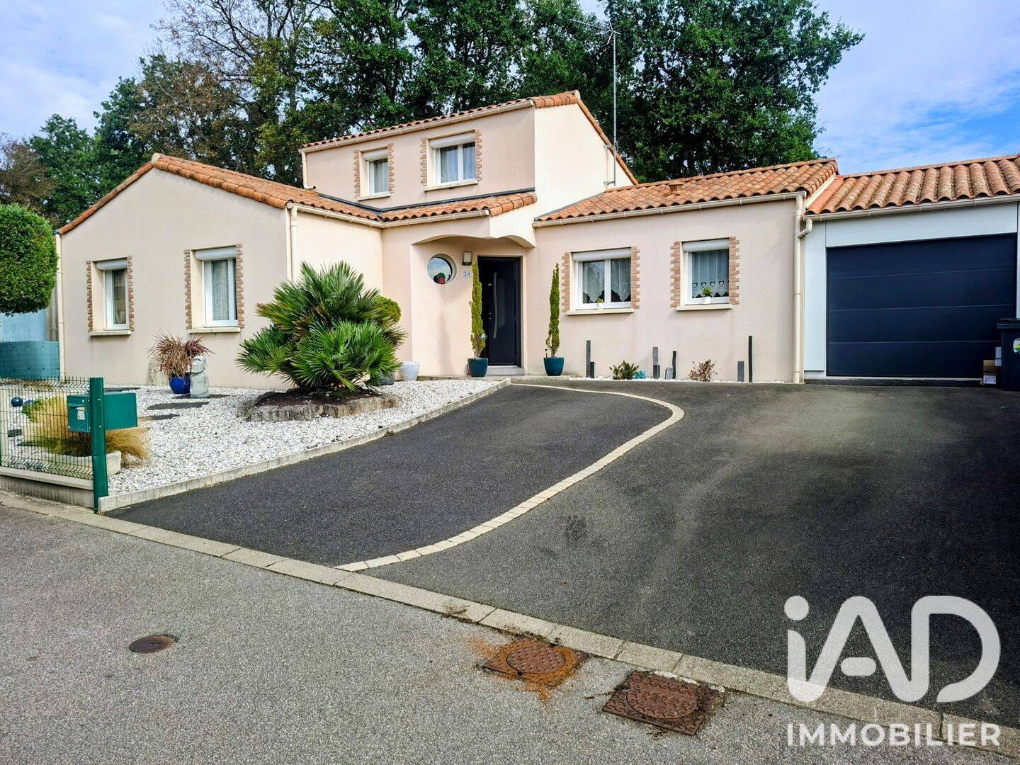 Maison 6 pièces 128 m² · à La Roche-sur-Yon · 128 m² · 341 000 €