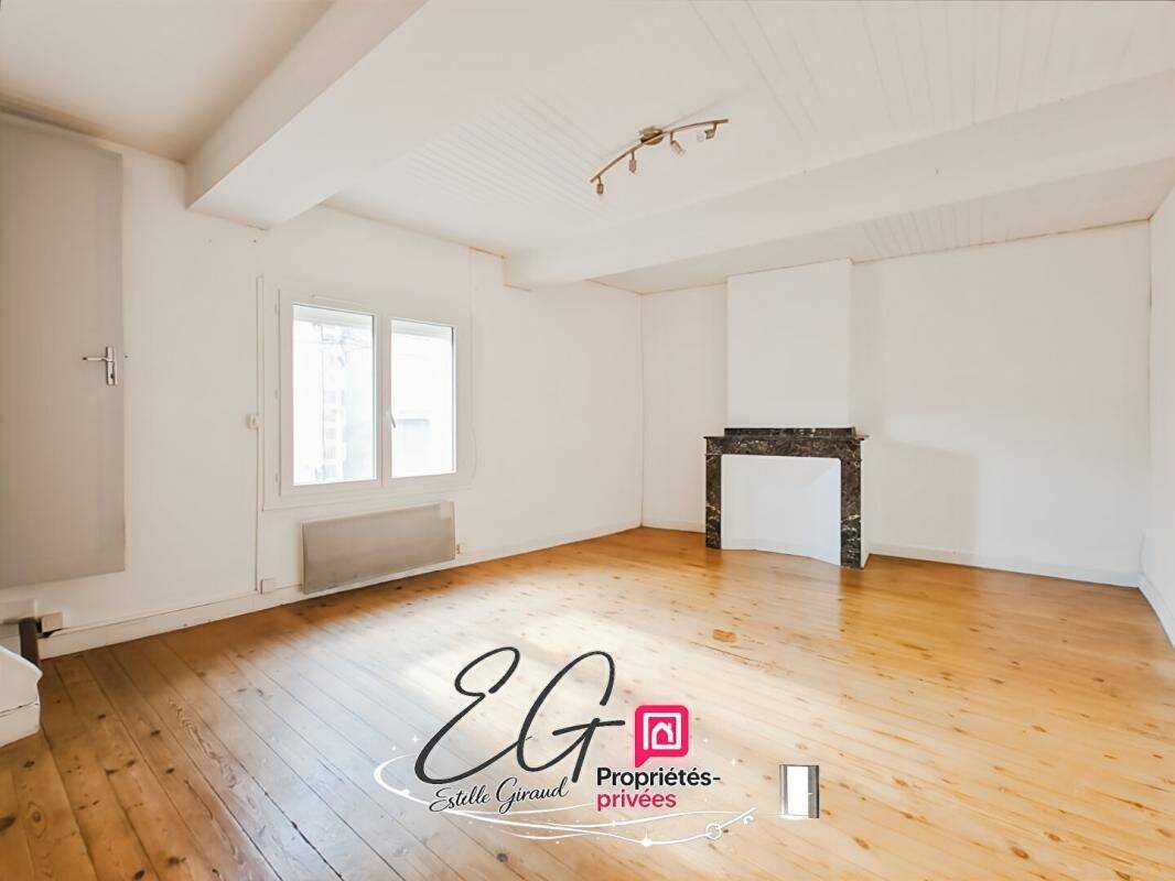 Maison 4 pièces 74 m² · à Caunes-Minervois · 74,4 m² · 89 000 €