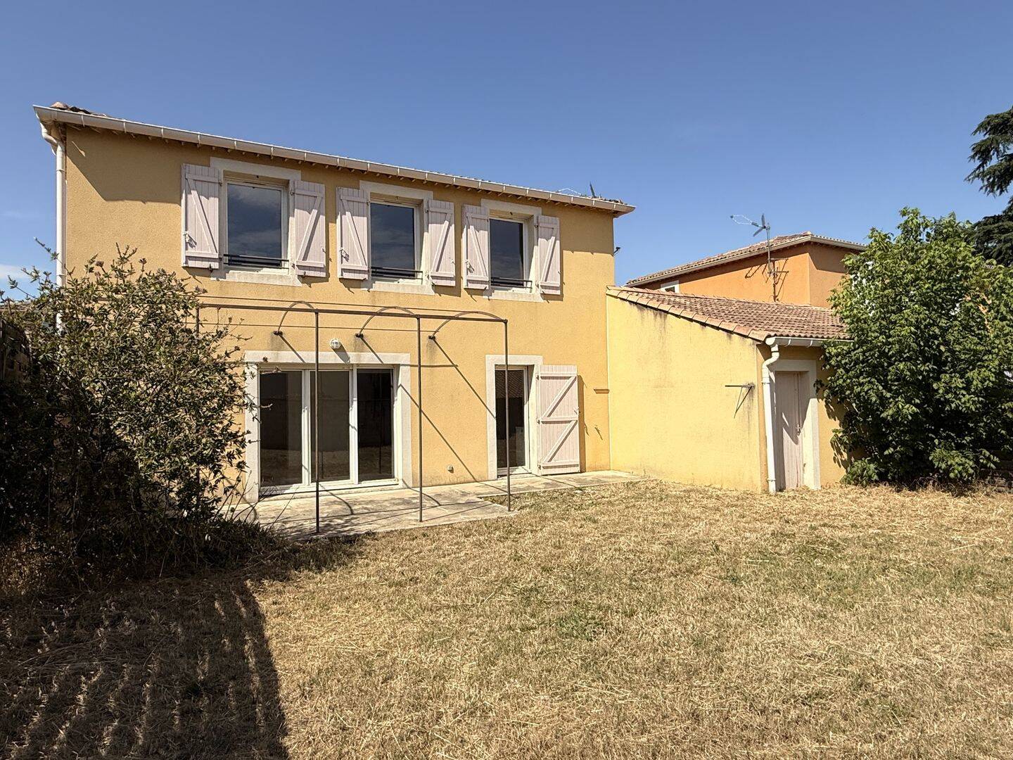 Maison 6 pièces 104 m² · à Bagnols-sur-Cèze · 104 m² · 204 000 €