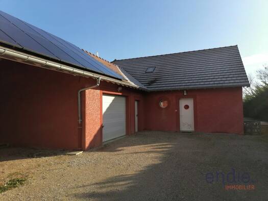 Maison à vendre 299 000 € 5 pièces 4 chambres 160 m² 1 550 m² de terrain Courlaoux 39570