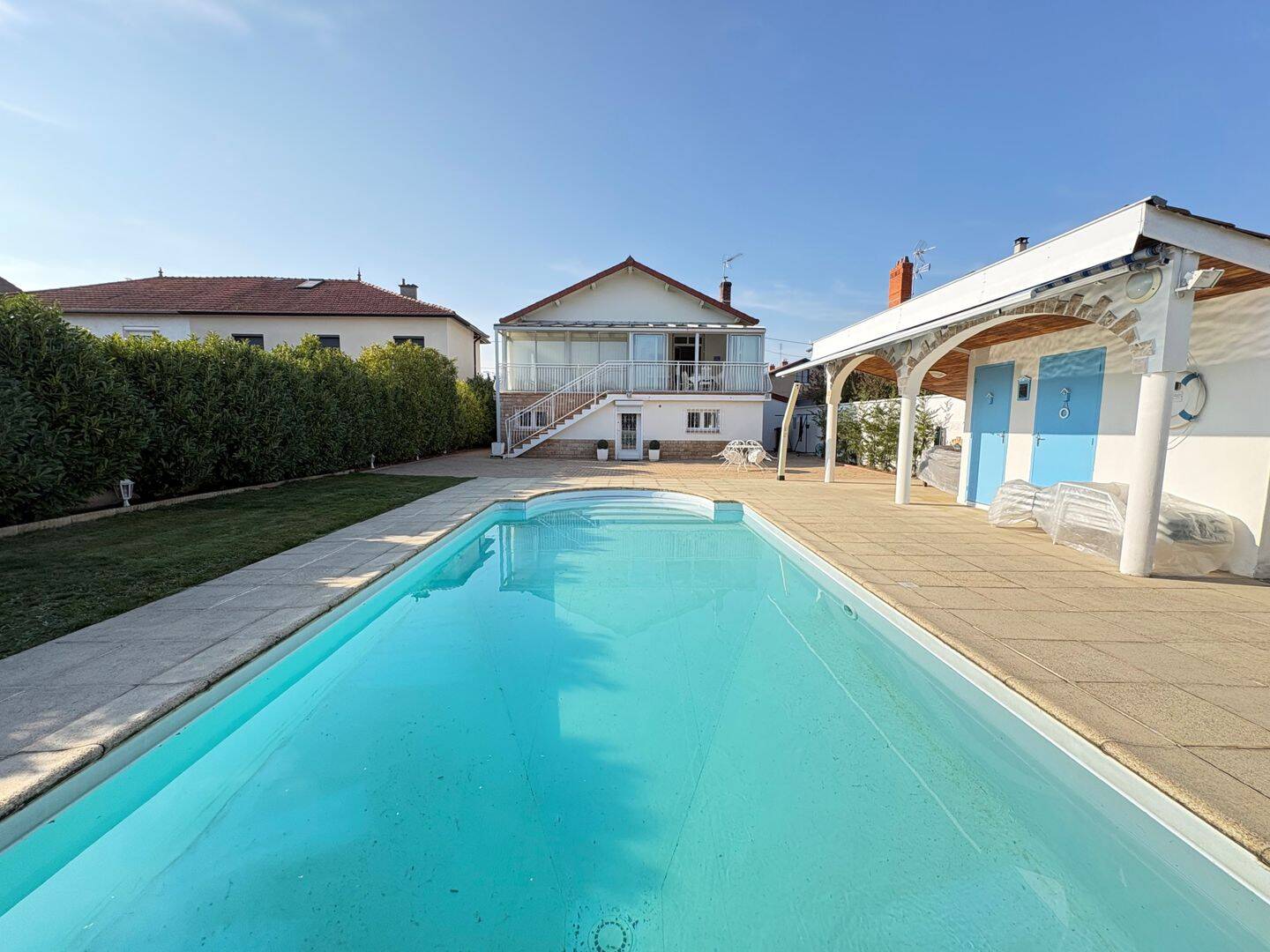 Maison 6 pièces 175 m² · à Riorges · 175 m² · 359 000 €