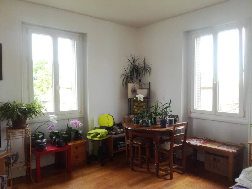 3 pièces 59 m² · à Besançon · 59 m² · 660 €