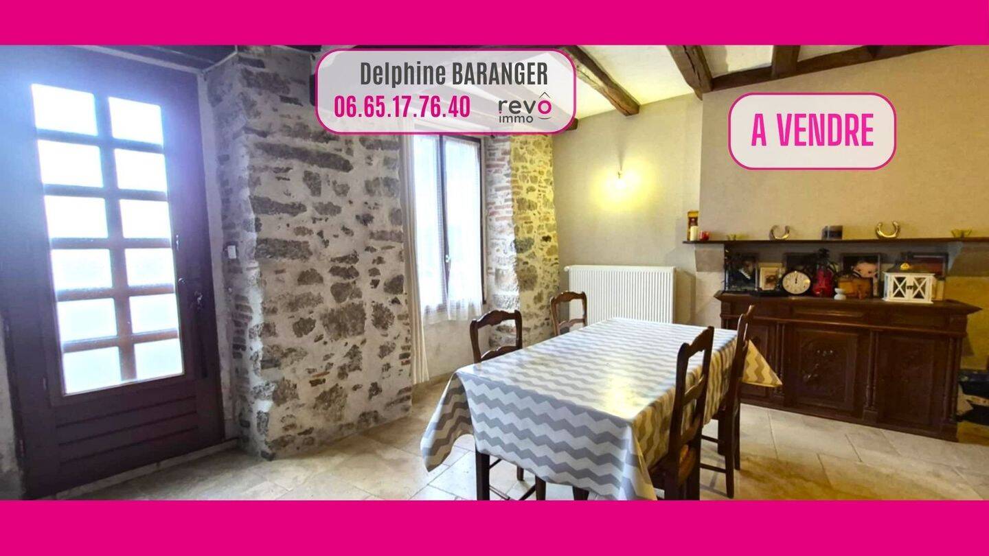 Maison 7 pièces 214 m² · à Vezins · 214 m² · 210 000 €