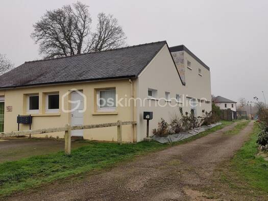 Immeuble à vendre 199 900 € 195 m² Radenac 56500