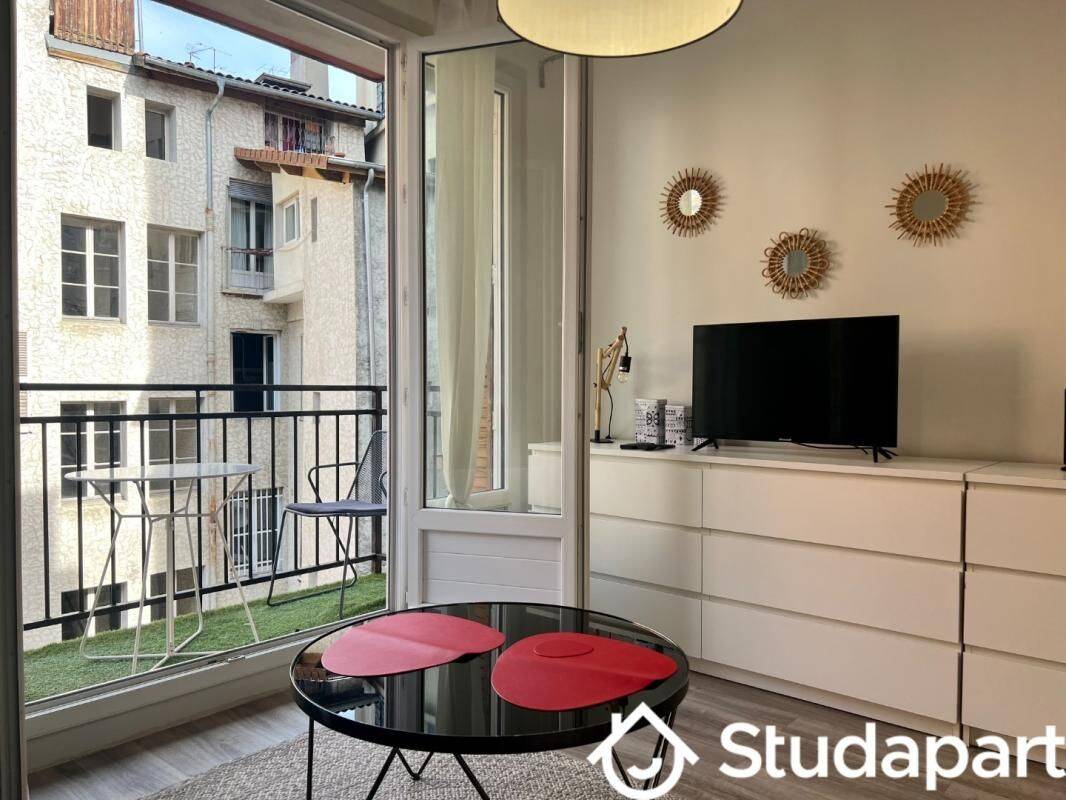 Appartement 1 pièce 22 m² · à Grenoble · 22 m² · 816 €/mois