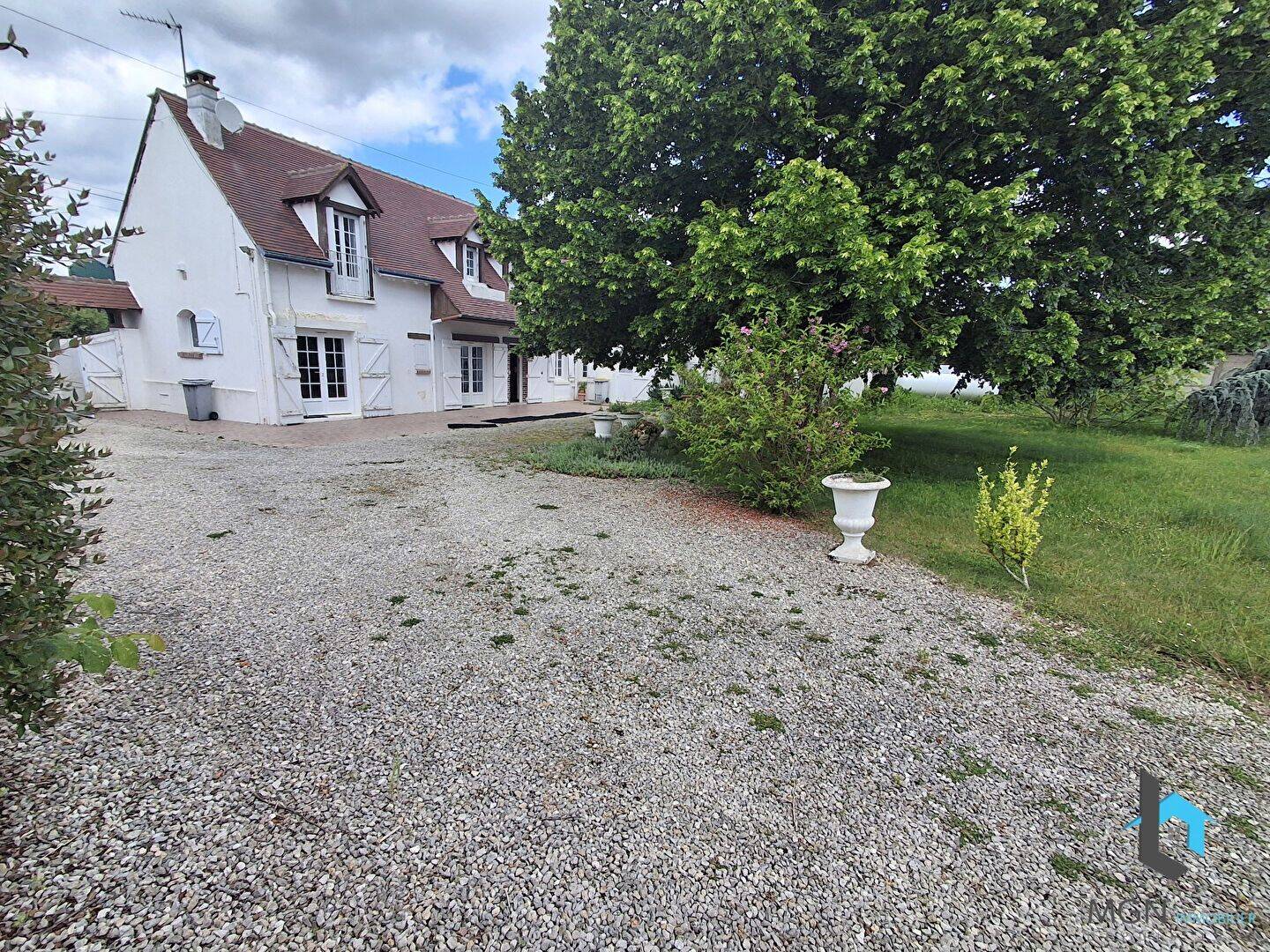 Maison 5 pièces 135 m² · à Luplanté · 135 m² · 180 800 €