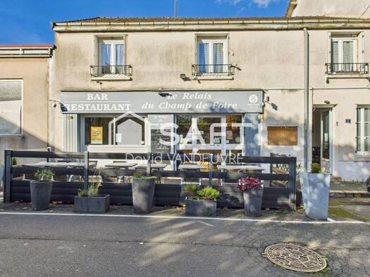 Local commercial à vendre 269 000 € 189 m² de surface de vente La Châtre 36400