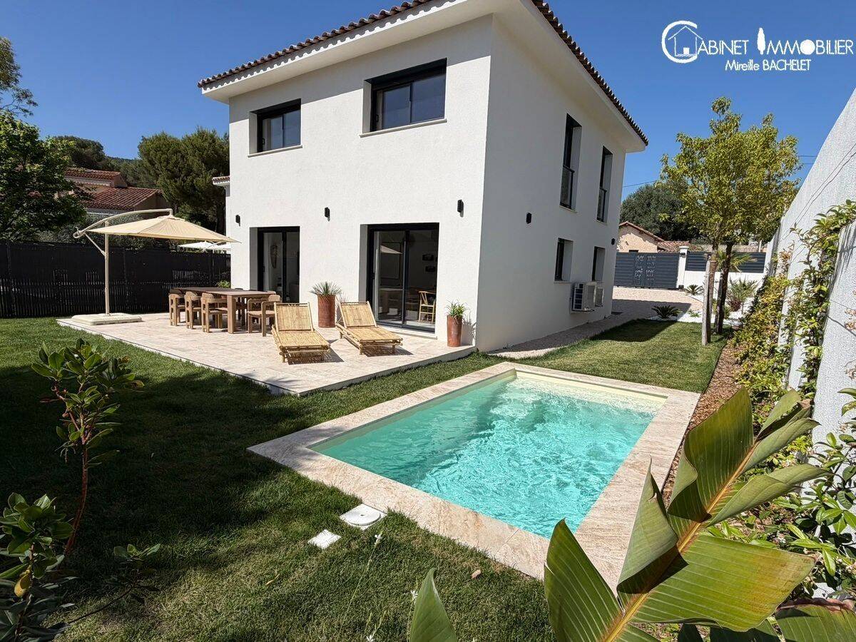 Maison 6 pièces 122 m² · à Ceyreste · 122 m² · 850 000 €