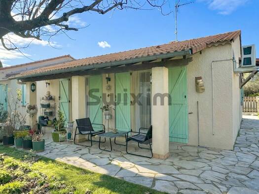 Maison de plain-pied à vendre 230 000 € 5 pièces 3 chambres 110 m² 447 m² de terrain Alès 30100