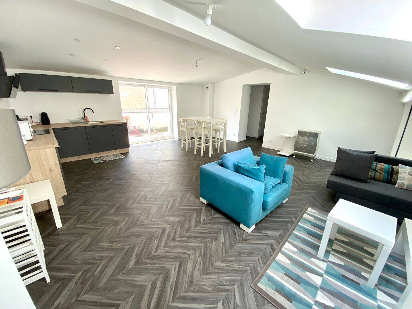 Appartement 2 pièces 75 m² · à Clermont-Ferrand · 75 m² · 930 €/mois